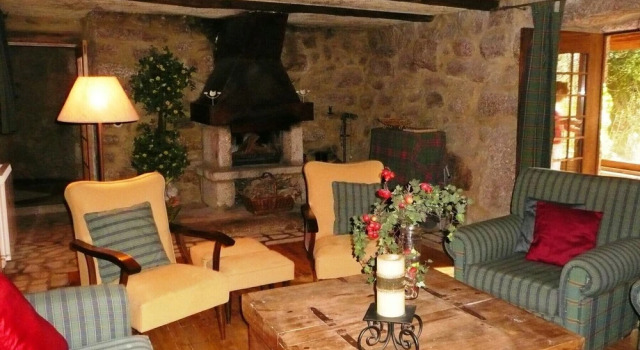 Moradia em Cabeceiras de Basto, por Izibookings, Book Hotel Passos 