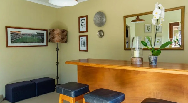 Faraway Lodge B&B