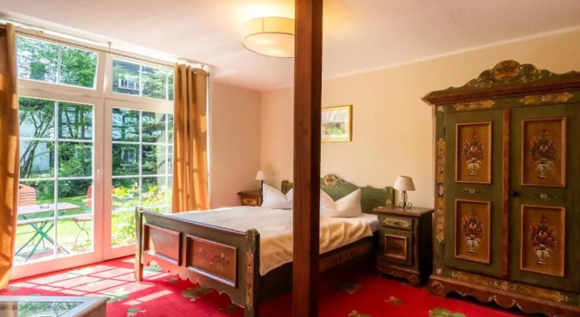 Номер Deluxe Romantik Hotel Zum Lindengarten