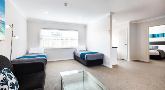 Апартаменты с 2 комнатами Beach Street Motel Apartments