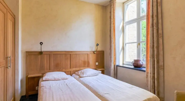 Cozy Apartment in a 16th Century Castle, Забронировать Апартаменты/квартира Отели в центре Эвай, в центре