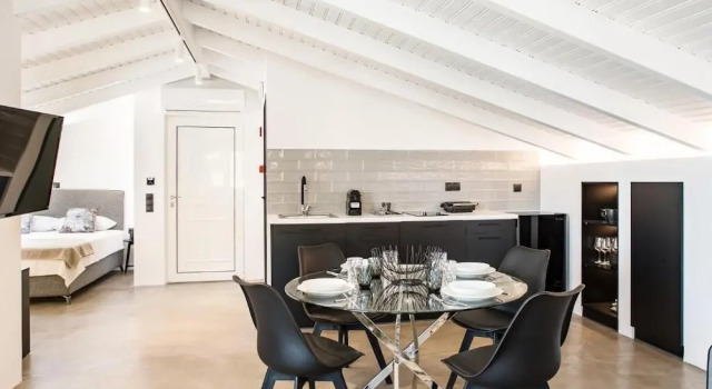 Студия Deluxe Living in Nafplio Luxury Apartments