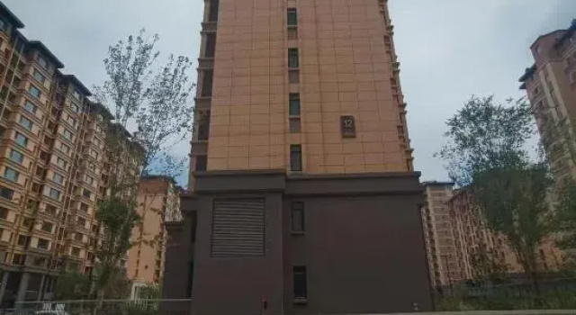 Rongcheng Jiarenyu Homestay, Rezervasyon Otel Xiongan otoparklı oteller, Otopark
