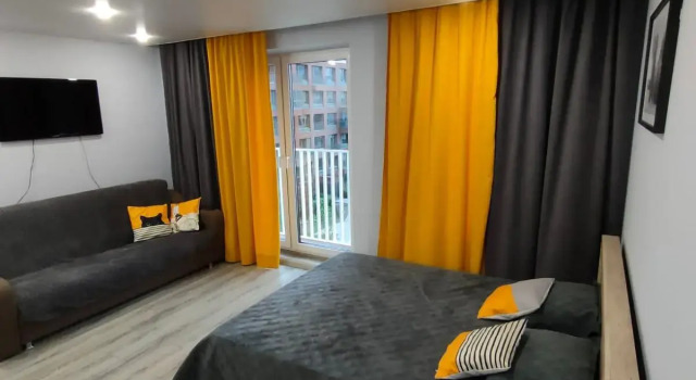 Apartments on Gazovikov street, 44, Prenota Appartamento Tjumen' 
