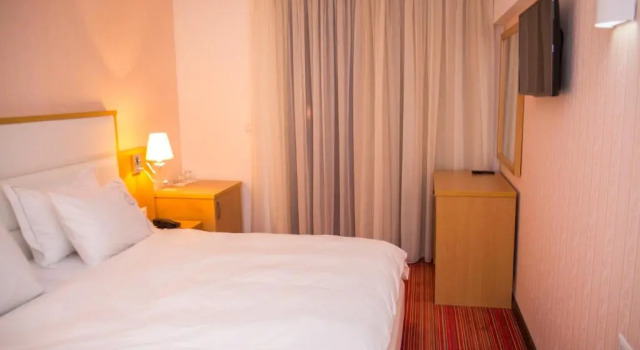 Одноместный номер Standard с видом на море Santa Quaranta Premium Resort