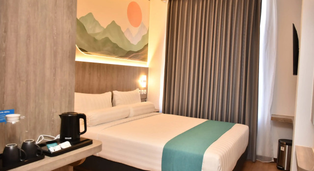 Camera Superior Front One Luxe Hotel Solo