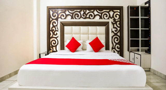 OYO 40867 Hotel Harsh, Забронировать Отель Отели штата Раджастхана с парковкой, Парковка
