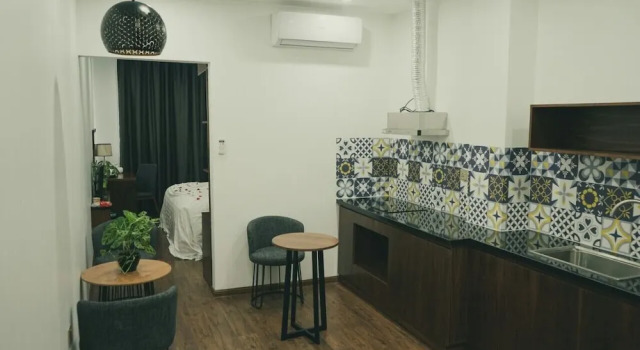 Апартаменты с балконом Sen Yangon Lakeview Hotel