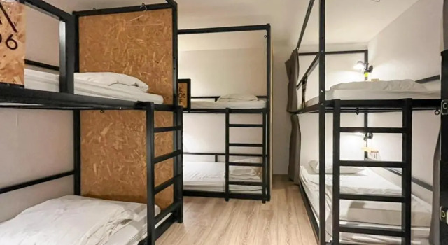 Кровать в общем номере (женский номер) Light Hostel - Tainan