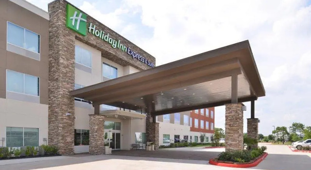 Полулюкс Deluxe Holiday Inn Express & Suites Houston E - Pasadena by IHG