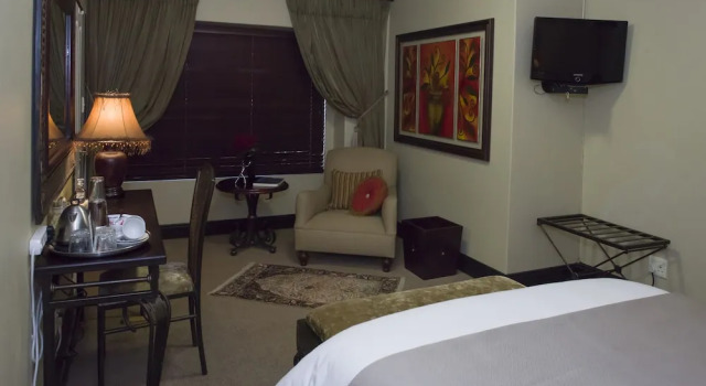 Семейный номер Luxury North Hill Guesthouse