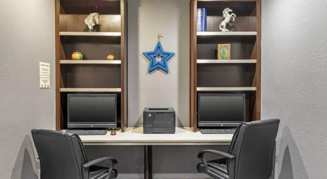 Quality Inn & Suites Plano East - Richardson