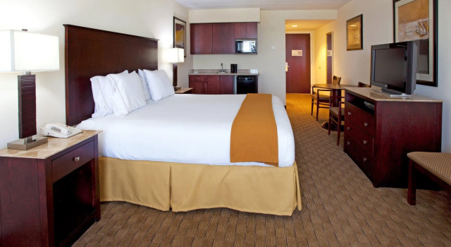 Двухместный номер Standard Holiday Inn Express & Suites Columbus at Northlake by IHG