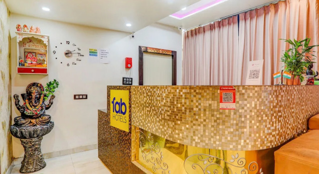 Fabhotel Sky Awadh