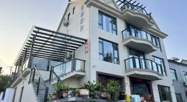 Tonglu Shidu Xinfu Homestay