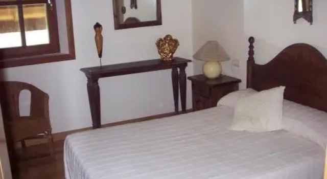 Casa As Covas, Book Hotel O Touro Spain