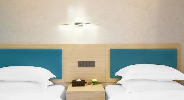 Кровать в общем номере Wumengtouyan Hot Spring Hotel