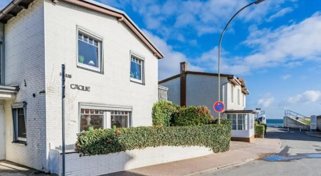 Haus Cäcilie Whg 1, Забронировать Отель Отели Даме 3 звезды, рядом с Пляж Даме, 3*