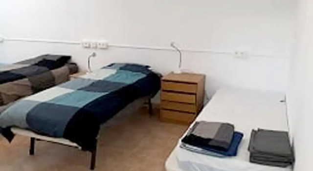 House With 4 Bedrooms in Torrevieja, With Shared Pool, Enclosed Garden and Wifi