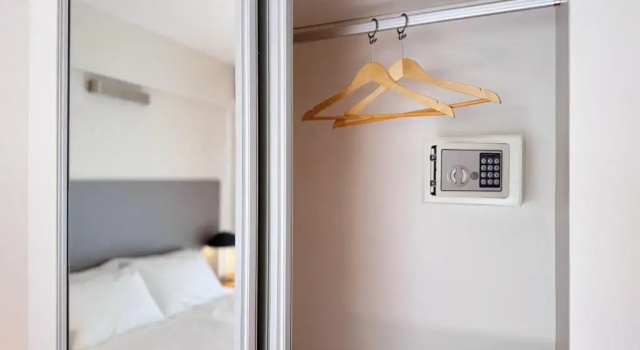 Двухместный номер Standard с балконом Urbe Hotel