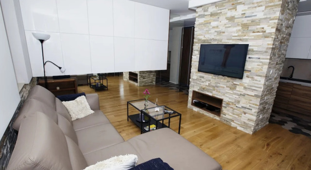 Апартаменты Deluxe City of the Kings Green Silence Apartment