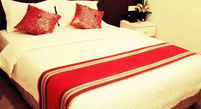 Adel Hotel