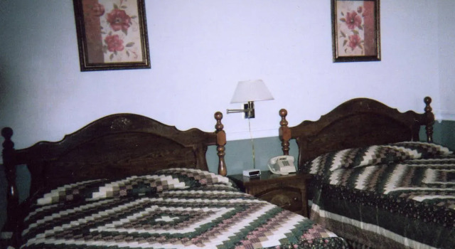 Judy's Motel Bedford, Забронировать Мотель Бедфорд Пенсильвания, рядом с Национальный музей покрывал