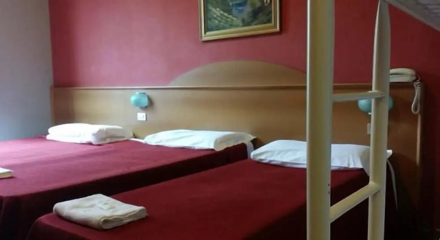 Четырёхместный номер Standard Hotel Ambra
