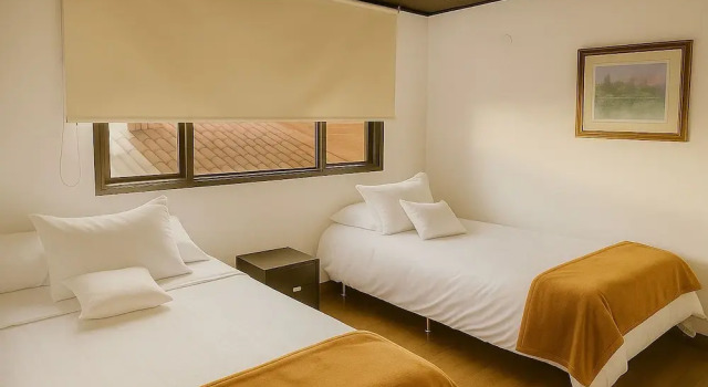Номер Comfort с видом на город Corferias Embajada Suites