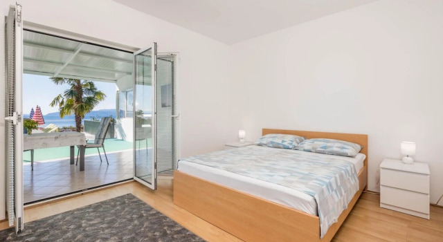 Stunning Home in Ika With Outdoor Swimming Pool, Wifi and 2 Bedrooms