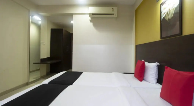 Shree Omkar Executive by OYO Rooms, Забронировать Отель Отели штата Махараштры с завтраком, Завтраки