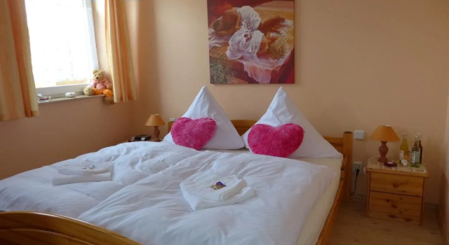 Landpension Adebar, Book Hotel Fehrbellin Brandenburg