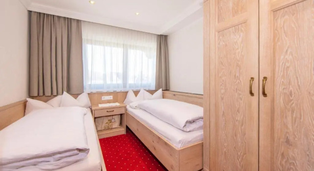 Семейный номер Standard Hotel Serles