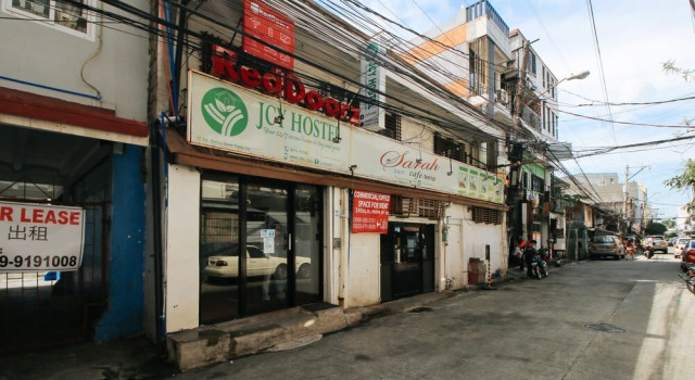 Joy Hostel by RedDoorz, Забронировать Хостел Пасай Столичный регион, рядом с Embassy of Japan