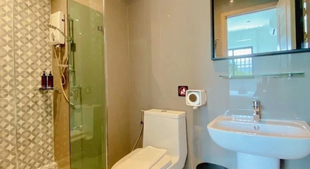 Четырёхместный семейный номер Standard Calamint Residence Hotel