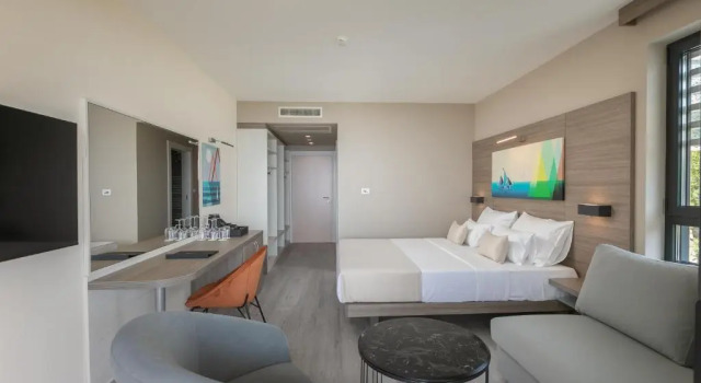 Двухместный номер Deluxe с балконом Hotel Antonio