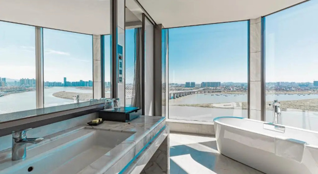Premium dwuosobowy pokój z widokiem na rzekę InterContinental Quanzhou by IHG