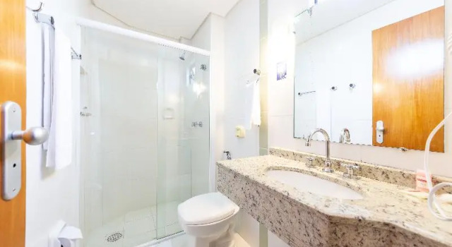 Двухместный номер Deluxe с балконом Slim Hotel São José Zion