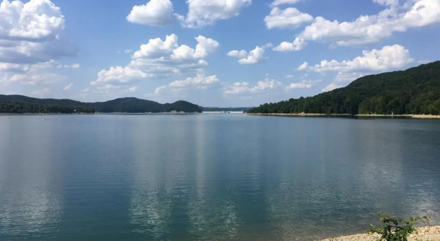 Zapraszamy w Bieszczady, Boek Hotel Hotels in Subkarpaten met parkeren, Parkeren