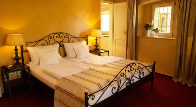 Двухместный номер Standard Galerie Hotel