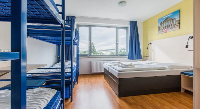 Cama en dormitorio compartido a&o Weimar