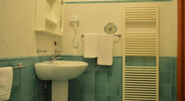 Standard triple chambre B&B Scalea Rooms