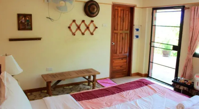 Phu Pai Mork Resort