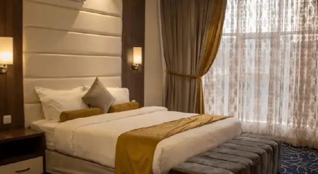 The Palace Hotel Suites 9, Забронировать Отель Абха Асир, рядом с Al Sa'ada Park
