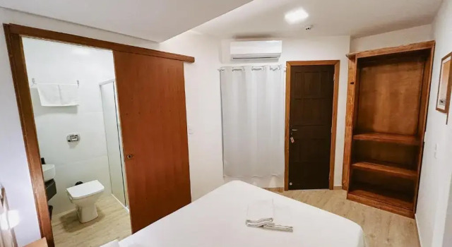 Babitonga Hostel - 100m da Prainha, Забронировать Хостел Сан-Франсиску-ду-Сул Санта-Катарина