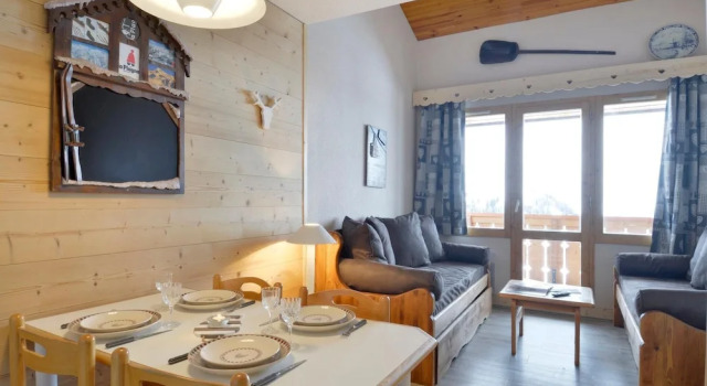 Belle Plagne Three-roomed Apartment for 5 People of 30mâ² on the Slopes Lc520, Забронировать Апартаменты/квартира Бель-Плань Ла-Плань-Тарантез