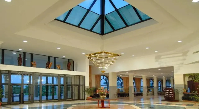 Ledger Plaza N'djamena, Prenota Hotel N'Djamena Chad