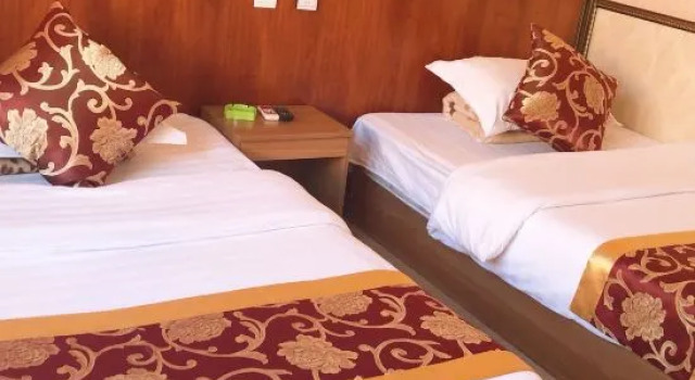Huanren Jinxingxing Hotel, Book Hotel Benxi Liaoning