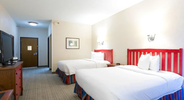 Двухместный номер Standard Wildwood Lodge & Suites