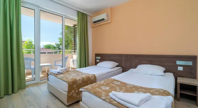 Люкс с балконом Asteria Family Sunny Beach